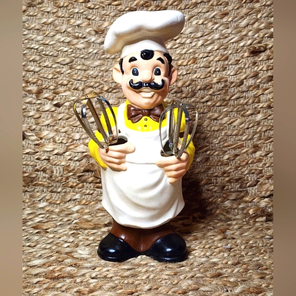 Vintage Ceramic Kitchen Chef Utensil 4 Holder 2 Mixers Beater Tabletop Decor